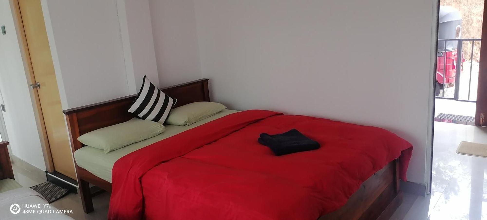 Isuru Homestay Элла Экстерьер фото